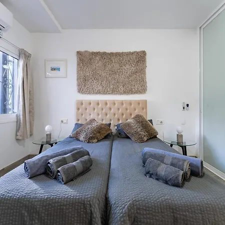 شقة Sea-view In With Terrace