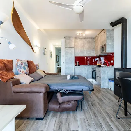 Sea-view In With Terrace شقة