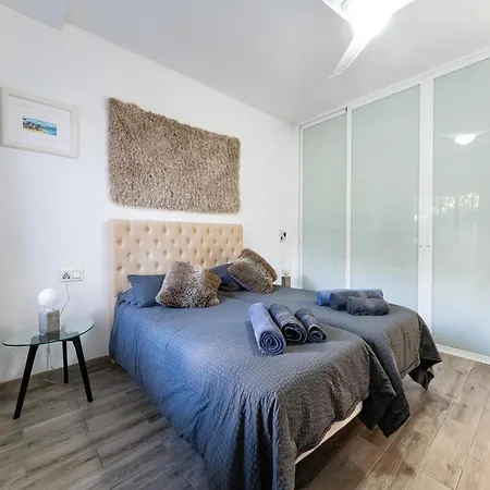 Sea-view In With Terrace مالقة