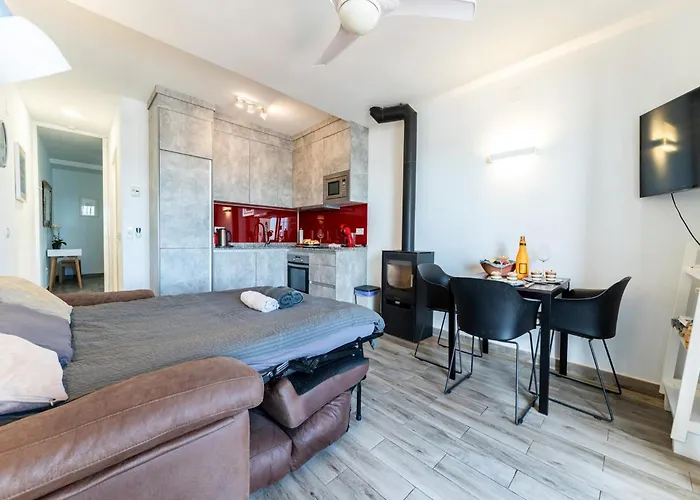 Sea-view In With Terrace شقة مالقة