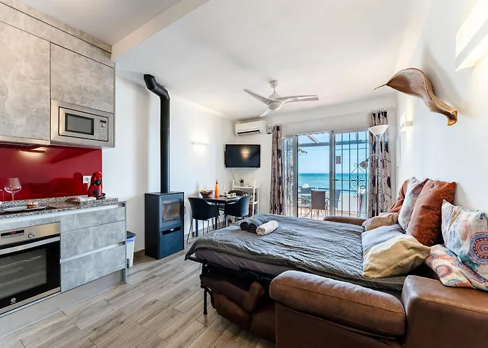 Sea-view In With Terrace شقة مالقة