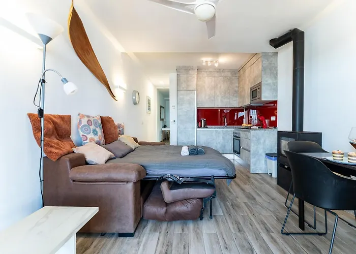 Sea-view In With Terrace شقة
